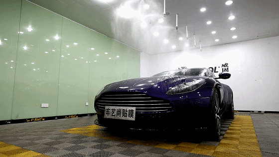 威固无尘车间进行无尘喷淋