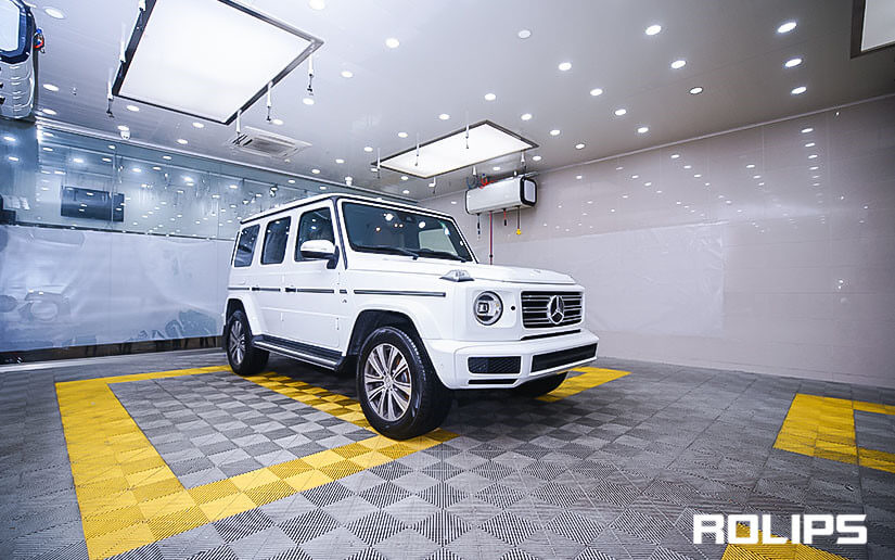 ROLIPS车衣的无尘喷淋车间