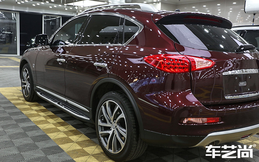 英菲尼迪施工威固隐形车衣效果图