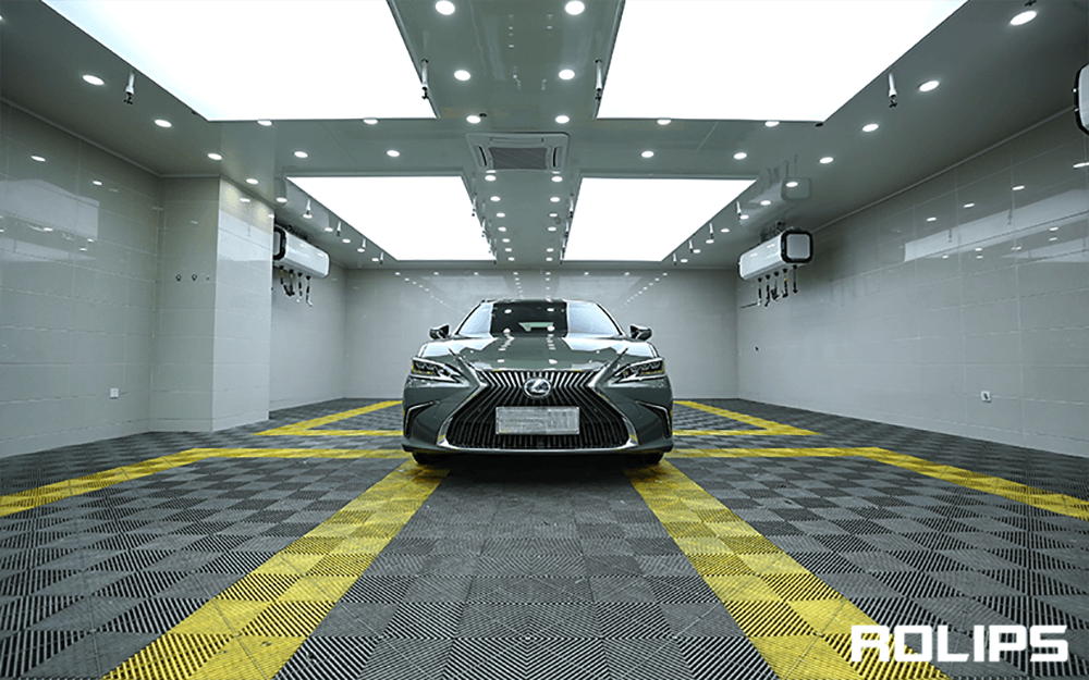 汽车贴ROLIPS车衣的价格是多少