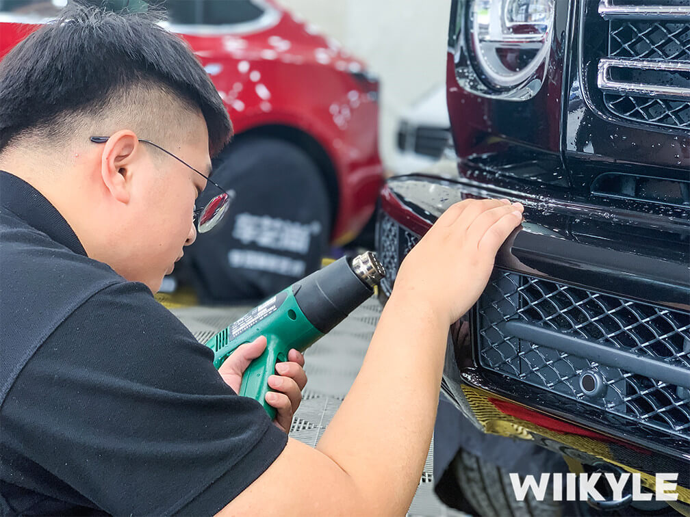 WIIKYLE车衣烤枪恒温烘烤，进行包边