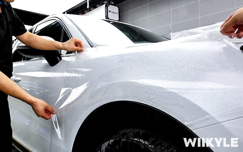 WIIKYLE贴膜施工技师熟练掌握每个施工要点