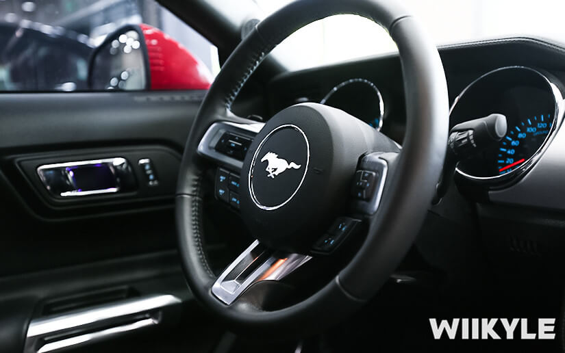 福特野马内饰图