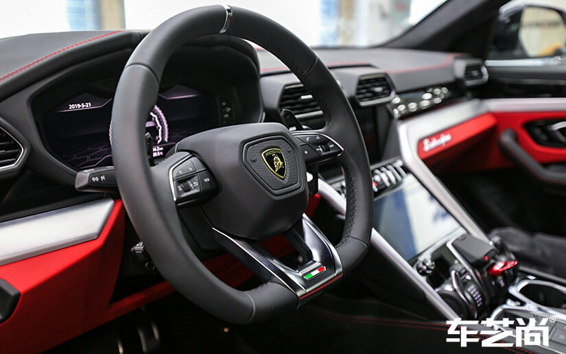 威固隐形车衣给车内饰做保护工作