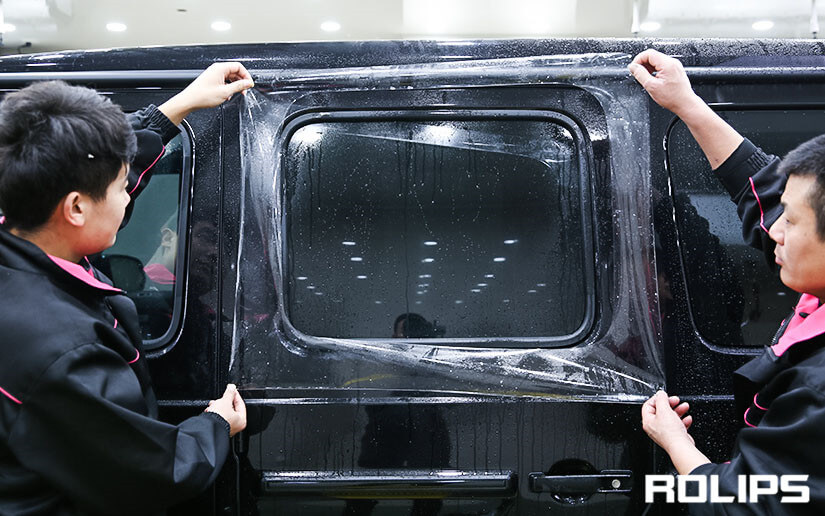 贴ROLIPS车衣的施工是什么样的