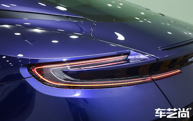 阿斯顿马丁车尾装贴威固隐形车衣效果图展示