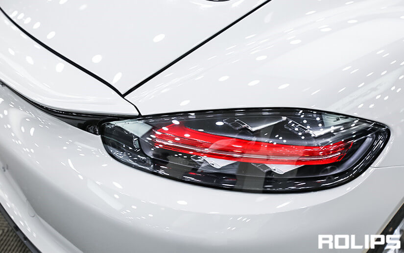 保时捷贴ROLIPS车衣的细节展示图