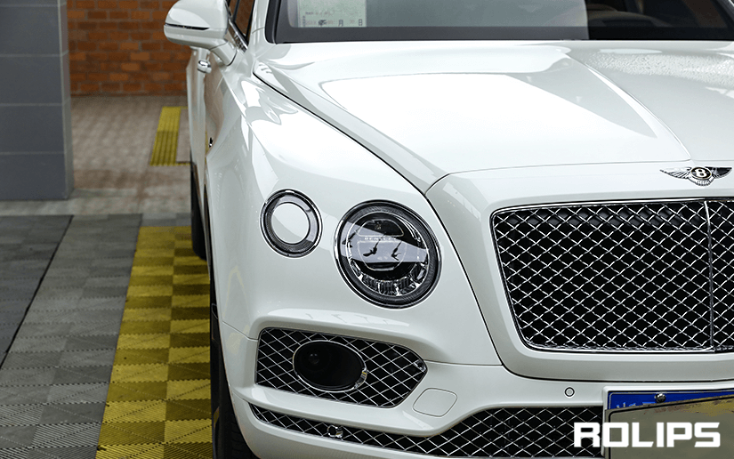 宾利贴ROLIPS隐形车衣的细节展示