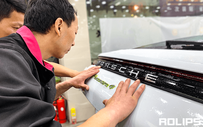 白色车贴ROLIPS隐形车衣抗黄变能力怎么样？（9）