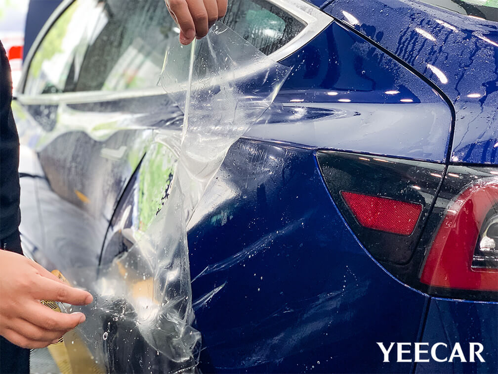 YEECAR微水施工，让车衣与车身更加黏合