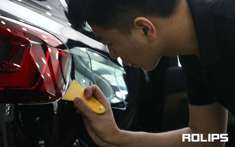 黑色车贴车衣的施工过程是什么（图3）