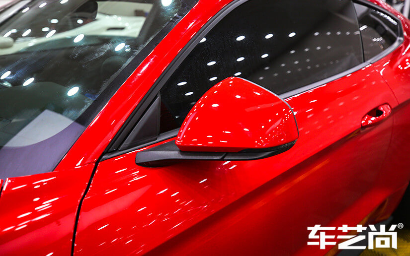 福特野马装贴威固漆面保护膜的施工流程展示（图十四）