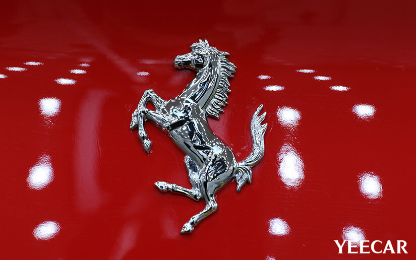 法拉利488贴YEECAR漆面保护膜效果怎么样？（图二）