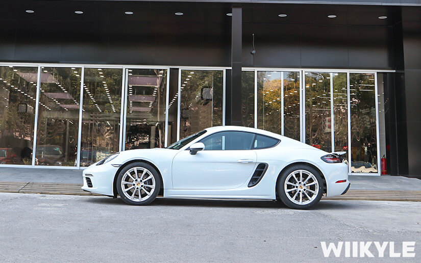 保时捷718施工WIIKYLE漆面保护膜效果展示图（15）