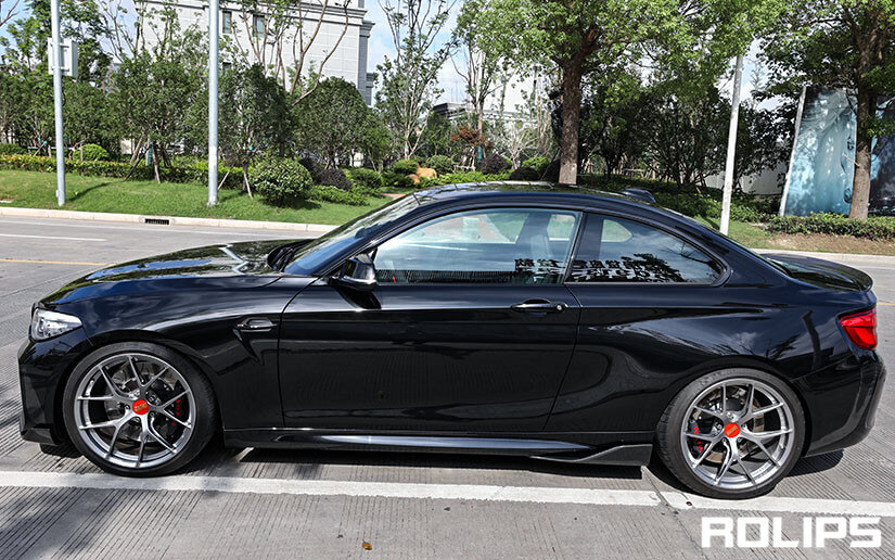 黑色车漆还有贴隐形车衣的必要吗？看看宝马车主怎么说。（3）