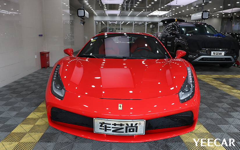 法拉利488贴YEECAR漆面保护膜效果怎么样？（图七）