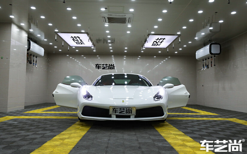 法拉利488贴威固膜效果图（五）