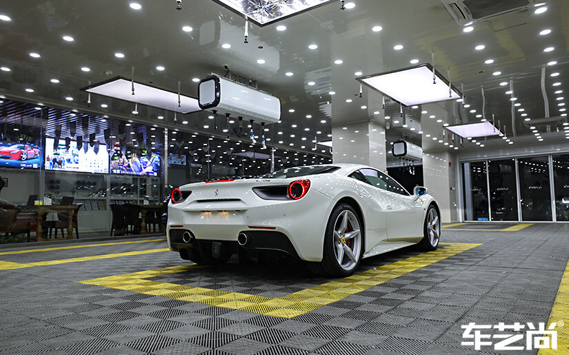 法拉利488贴威固膜效果图（七）