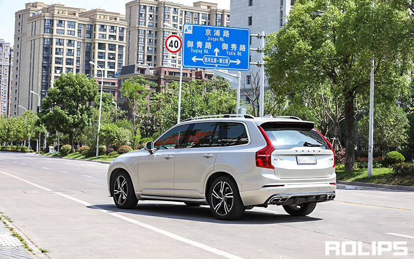 汽车贴一整套隐形车衣大概需要多少钱？（6）